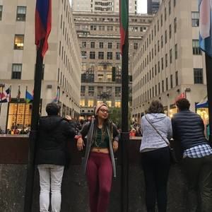 Meet your Posher, Valentina